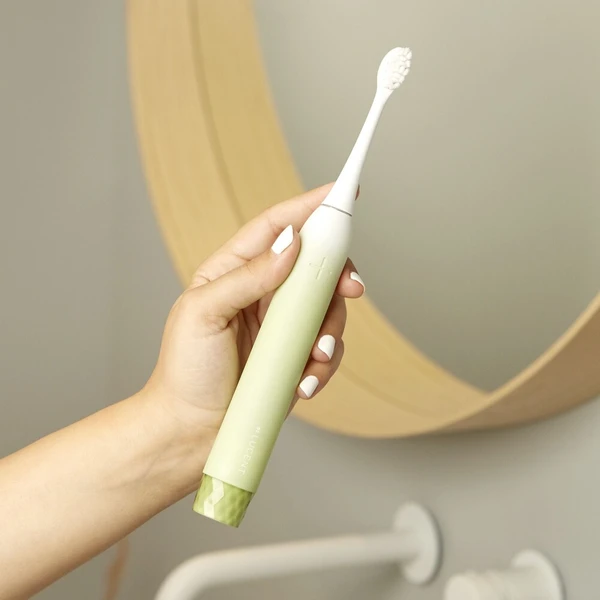 Be Lucent Prism Sonic Electric Toothbrush sonický zubní kartáček mentolový - Zubní kartáčky - Obrázek d_31ee70c72f424191a5c2556a44ec687a