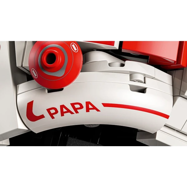 LEGO Editions 43014 Helma Charles Leclerc ze Scuderia Ferrari HP - LEGO - Obrázek d_4c99722aa8934b22afea6a834de1cadb