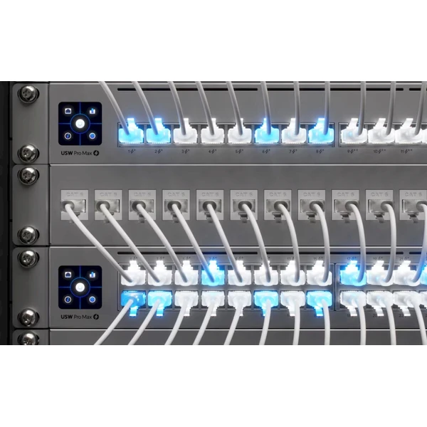 Ubiquiti Etherlighting Patch kabel CAT6 5m bílý - Kabely a redukce - Obrázek d_4f5216bd211240b5a4c0db1f0df09f31