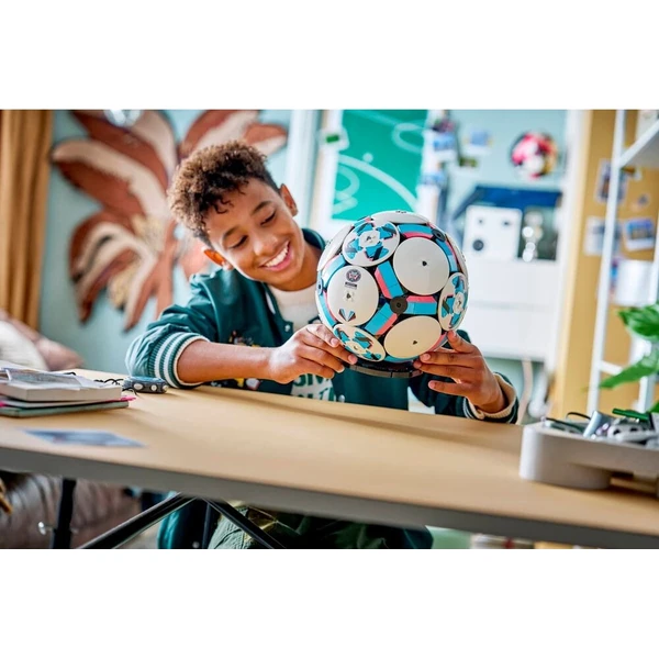 LEGO Editions Football 43019 Fotbalový míč - LEGO - Obrázek d_525a5338d1c34ab7900b177748145fea