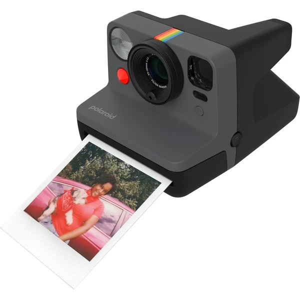 Polaroid Now Gen 3 Black - Fotoaparáty - Obrázek d_5ea0ee0ef8d44752b23ebde0aa38c234