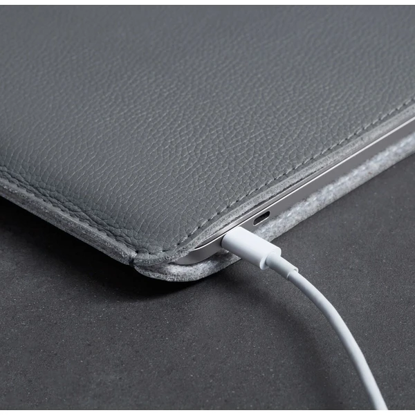 Woolnut Leather Sleeve kožené pouzdro MacBook Neo šedé - Pouzdra - Obrázek d_692965a2b7f746e5a1c4705b1bc3cccd