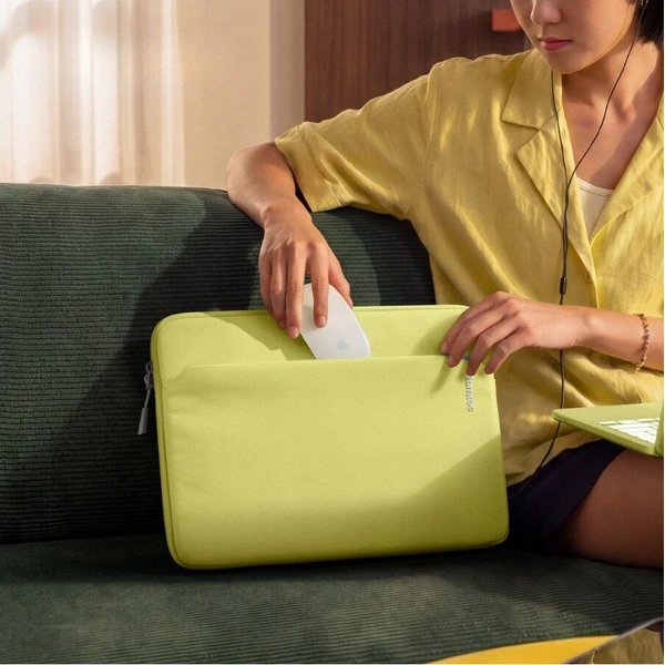 tomtoc Light A18 sleeve pouzdro 13" MacBook Neo žluté - Pouzdra - Obrázek d_6bb79c44581241949d4537a487055f6f