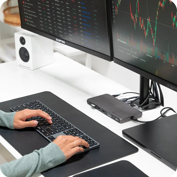 Satechi Thunderbolt 4 Docking Station with DisplayLink dokovací stanice vesmírně šedá - Dokovací stanice - Obrázek d_968e3ee76dba41779d48dea51d8347fc