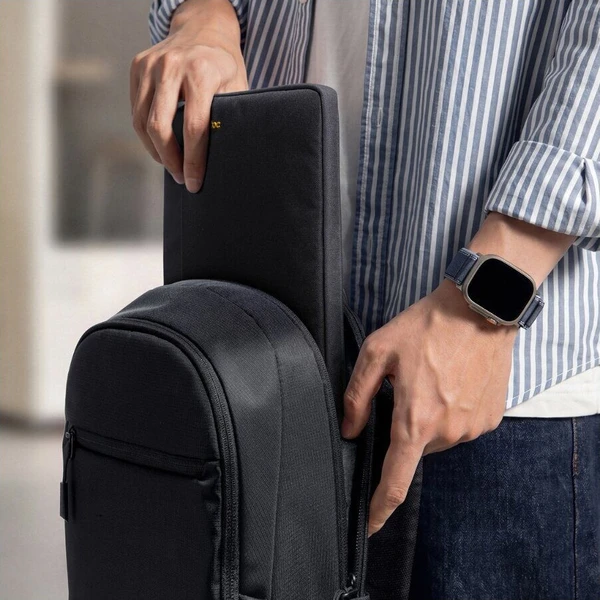 tomtoc Light A18 sleeve pouzdro 13" MacBook Neo černé - Pouzdra - Obrázek d_afcf79e3e48d4101a253c89cd695933e
