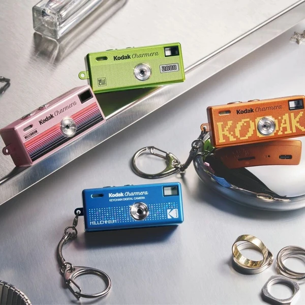 Kodak Charmera Millennium digitální fotoaparát (Blind Box) - Fotoaparáty - Obrázek d_b1f048626d44438ab0b9234eb181ec57