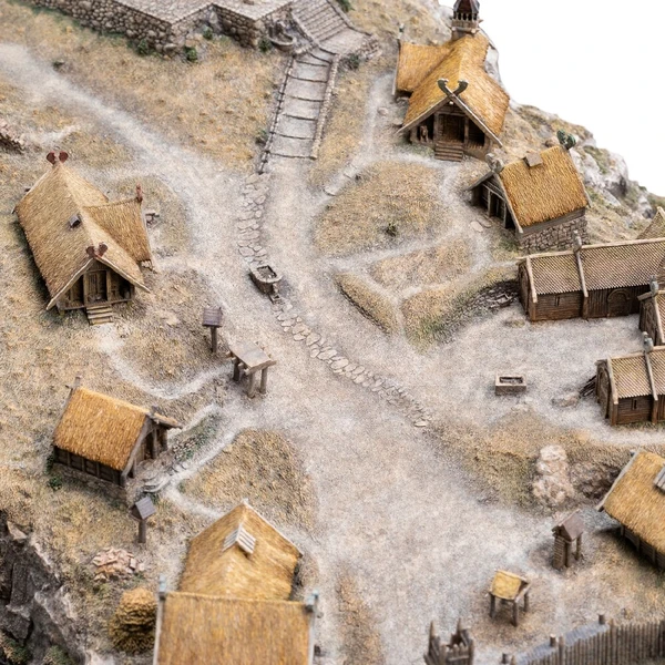 Replika Weta Workshop The Lord of the Rings Trilogy - Edoras (Limited Edition) 16,1 cm - Repliky - Obrázek d_c2c07fa4152740c2abb16f60c59fd2a1