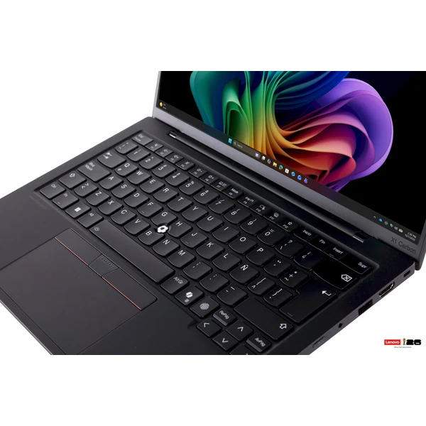 Lenovo ThinkPad X1 Carbon Gen 13 (21NS00XGCK) FIFA Edition - 3 roky Premium Care po registraci - Notebooky - Obrázek d_c56b7d007f55445586910602ff004f4d