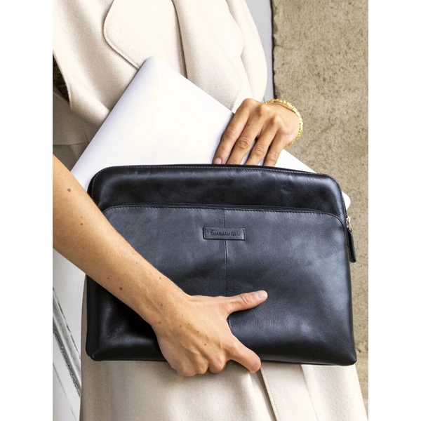 dbramante1928 Skagen Pro+ kožené sleeve pouzdro pro 14" MacBook černé - Pouzdra - Obrázek d_d87e39a68db744cfb5e4978a29f151dc