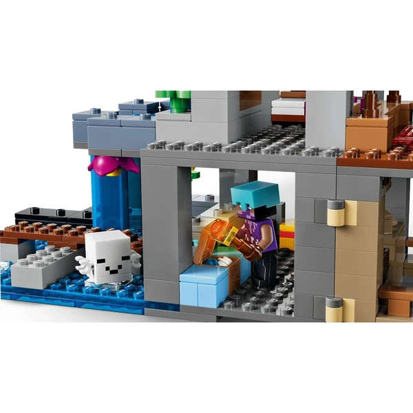 LEGO Minecraft 21597 Ďasí základna - LEGO - Obrázek d_e79a6107454f42ef83c2f04bb4d6d658