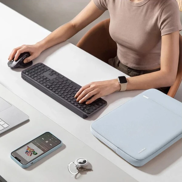 tomtoc Defender A13 sleeve pouzdro 13" MacBook Neo světle modré - Pouzdra - Obrázek d_e9830269b055463aa5f7c940f2fb5bdd