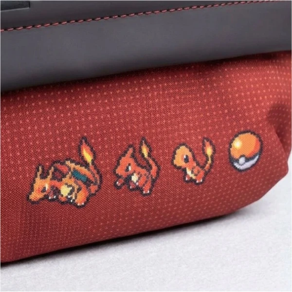 HORI Adventure Pack brašna Pixel Red (NSW/NSW2/OLED/Lite) - Pouzdra - Obrázek d_ea1d8457f8414c6da94ef67cd645aed7