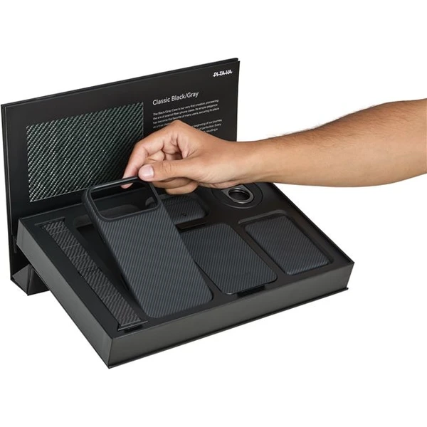 Pitaka Gift Box prémiový dárkový balíček pro iPhone 17 Pro Max Classic Black Collection - Pouzdra - Obrázek dd0196826e6e4e53a5c732fb534f1b52