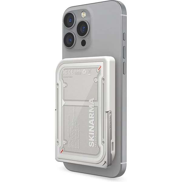 SKINARMA Nexus Mecha MagSafe powerbanka se stojánkem, USB-C, PD (5000 mah) světle šedá - Powerbanky - Obrázek e6b6128ce1a747ae9b6f5d34c8a3b178