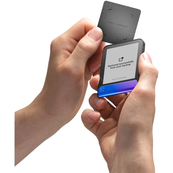 Ledger Flex krypto peněženka (iOS/Android/MacOS/Windows/Linux) Neptune Blue - Krypto peněženky - Obrázek e727d06e938645cfa08908fd29160223
