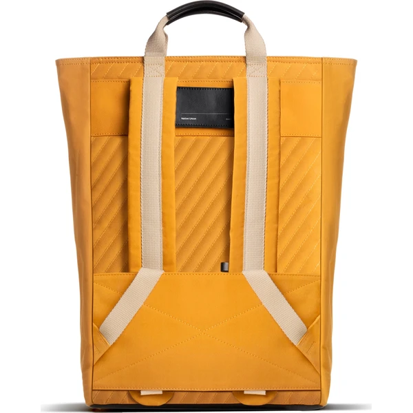 Native Union WFA Backpack batoh ze 100% recyklovaného plátna, kraft - Batohy - Obrázek ed24c182297d4e11a02a68c2ee6e9079