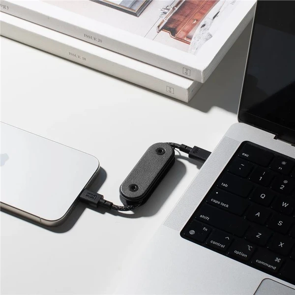 Native Union Pocket Cable USB-C/USB-C kabel, 60W černý - Kabely a redukce - Obrázek eef2636ee4e94a37bc437826e6c84f1b