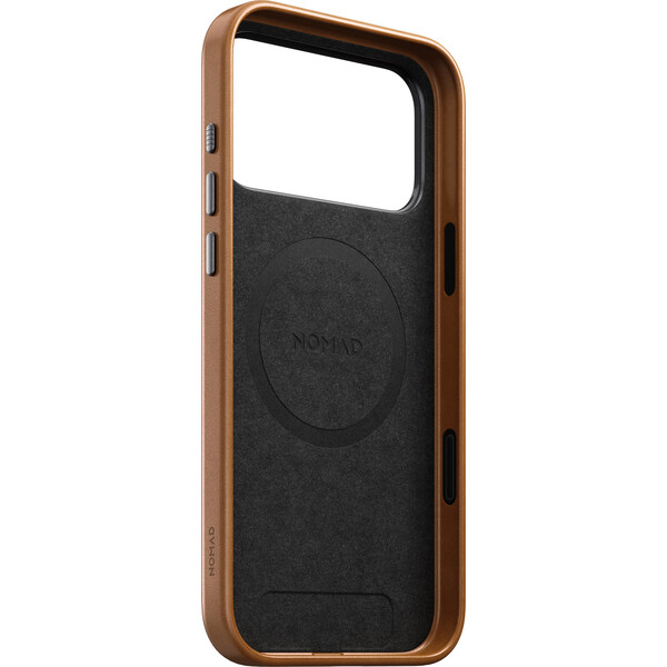 Nomad Traditional Leather MagSafe kožený kryt iPhone 17 Pro Max/18 Pro Max English Tan - Pouzdra - Obrázek fec7a93870af4ccf89345e2f830e2694