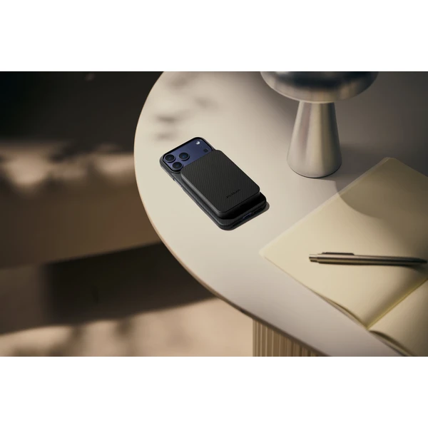 Pitaka Powerbanka (15W), 10000mAh, Qi2/MagSafe, Black/Grey - Powerbanky - Obrázek fefeea0e8cd3418e8f4550dff0a1096c